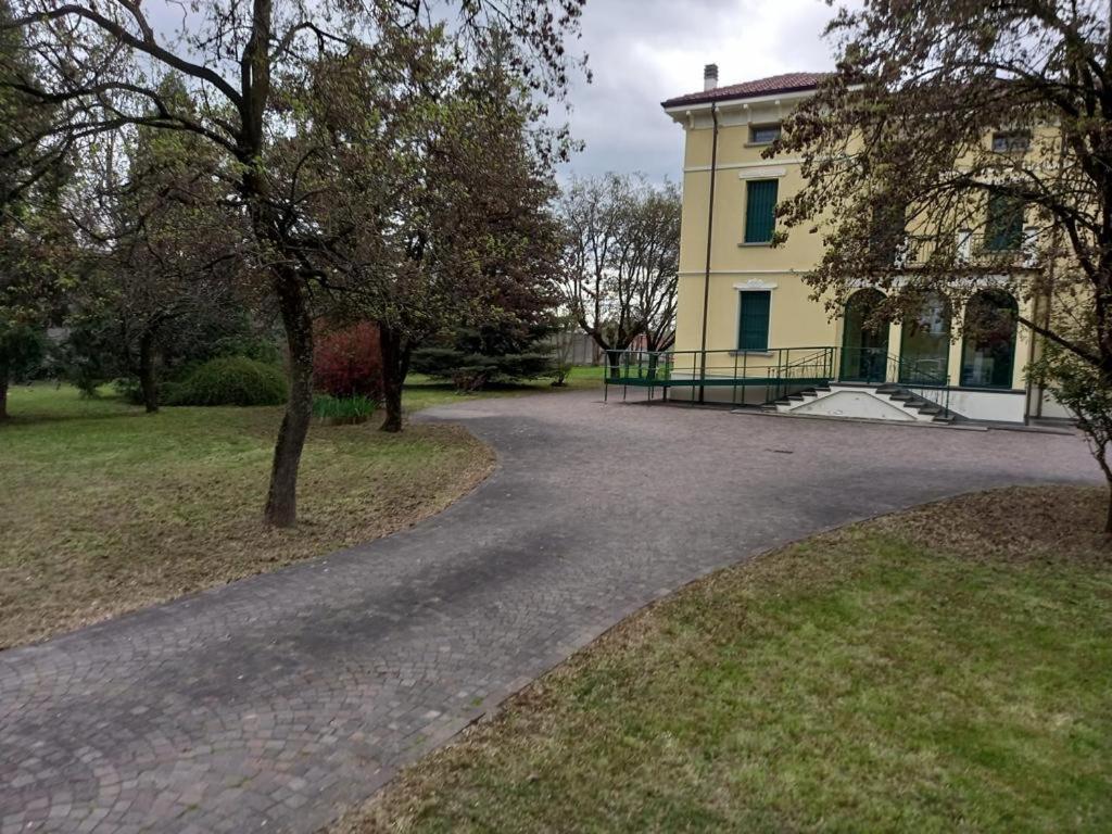 Villa Peonia Parma Eksteriør bilde