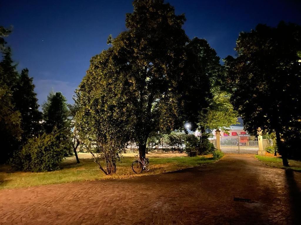 Villa Peonia Parma Eksteriør bilde